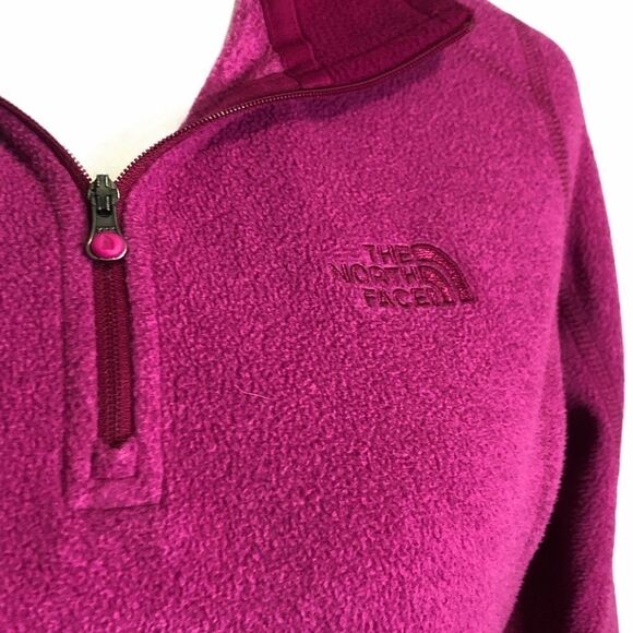 𝅺the North Face Light Fleece Sweater - Picture 6 of 7
